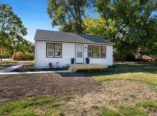 415 E 3rd St, Pecatonica, IL