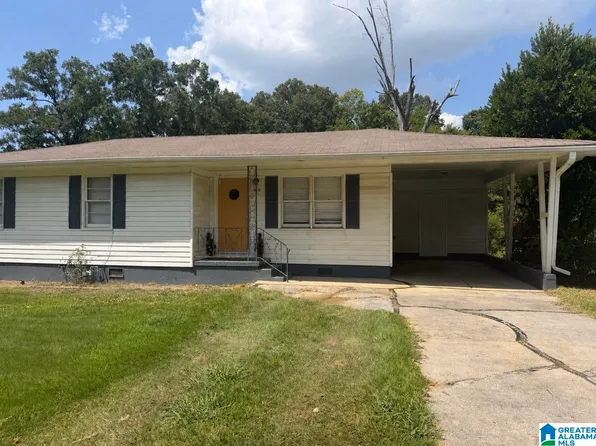 1910 21st Ave, Calera, AL 35040