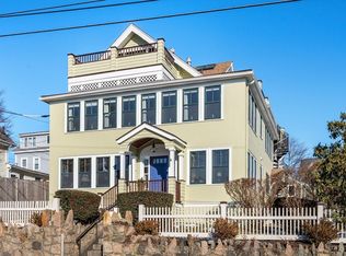 150 Prospect St APT 1, Gloucester, MA 01930