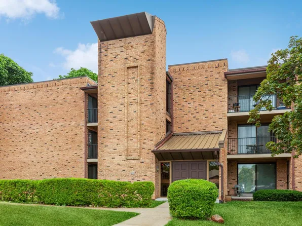 8735 North 72nd STREET #203, Milwaukee, WI 53223