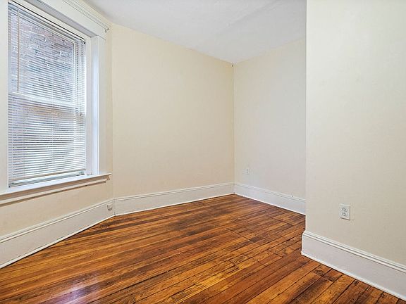 5th image of 165 Park St #165PK01