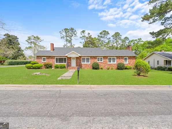 109 Penn Ave, Claxton, GA 30417