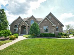 21243 S Forest View Dr, Shorewood, IL 60404