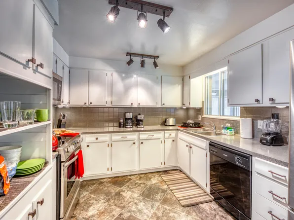 1735 Upham St, Denver, CO