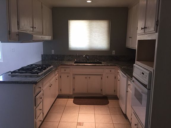 2nd image of 196 Siesta Ave