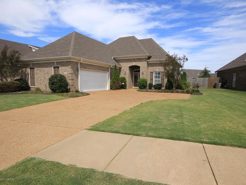 1st image of 2676 Hill Valley Ln