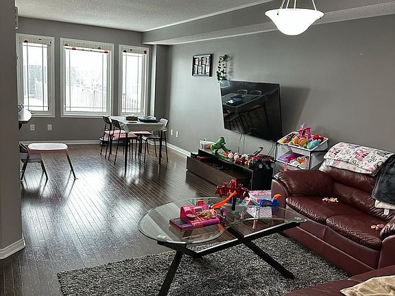 5th image of 1471 Carronbridge Cir