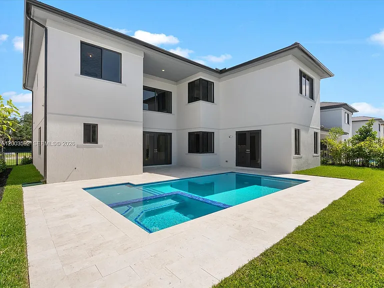 19602 NE 14th Ct — Photo 5
