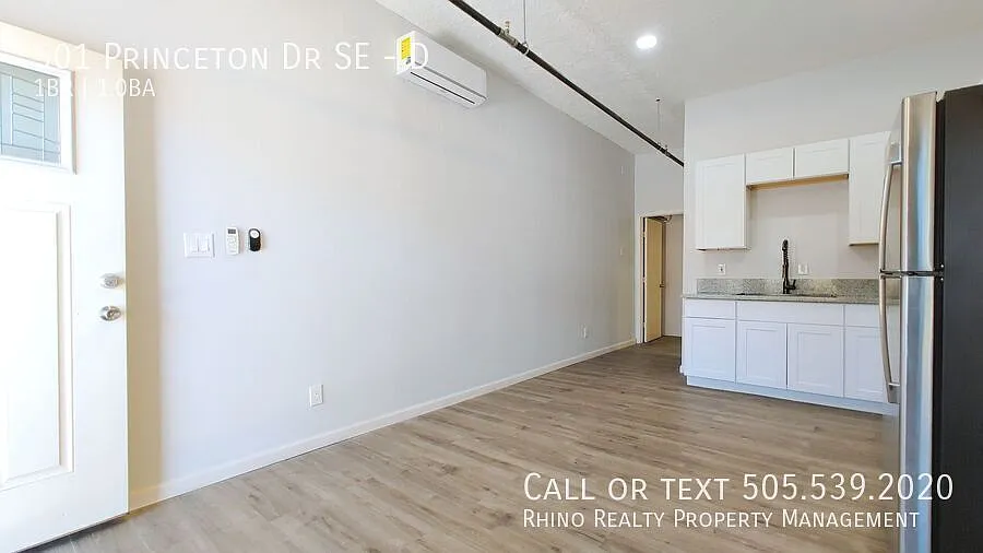Beautifully Rehabbed Unit In Victory Hills! 1 Bedroom, 1 Bath! — Photo 2