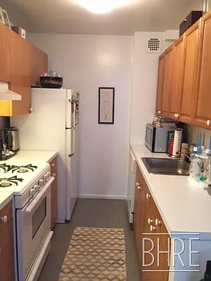 Rented by Brooklyn Heights Real Estate Inc | media 7