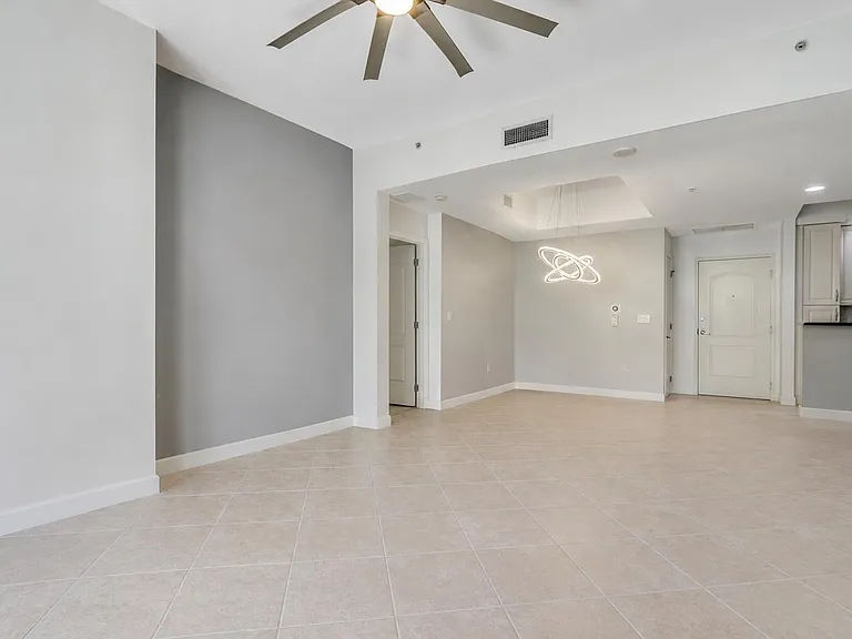 801 S Olive Ave #1515 — Photo 19