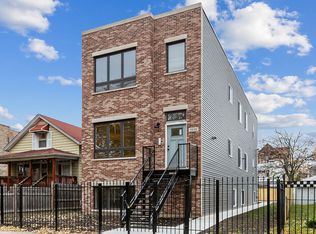 5939 W Superior St #2, Chicago, IL 60644