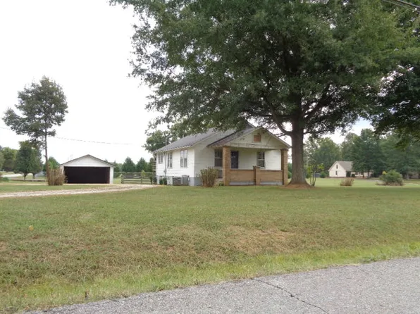 295 Crutchfield Ln, Paris, TN 38242