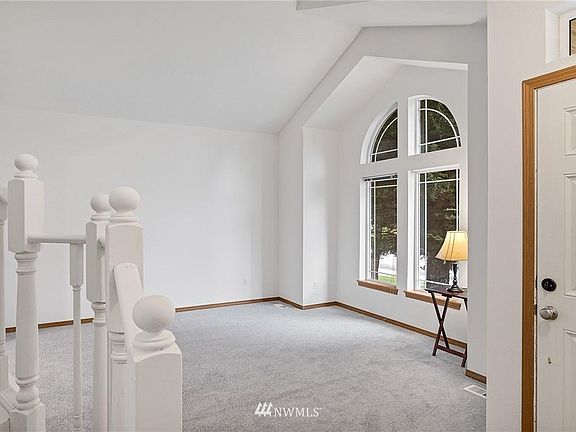 5th image of 15414 67th Avenue Ct E