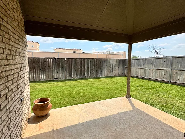12707 Joliet Ave — Photo 20