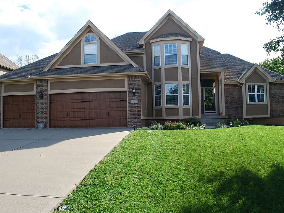 1st image of 333 SE Breon Bay