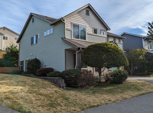 33907 SE Sorenson St, Snoqualmie, WA 98065