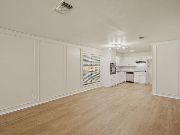 2nd image of 1622 Brown Trl