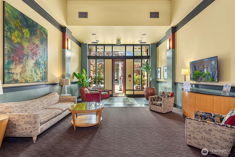 3rd image of 2414 1st Avenue #304