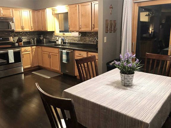 3rd image of 4412 Natalia Way