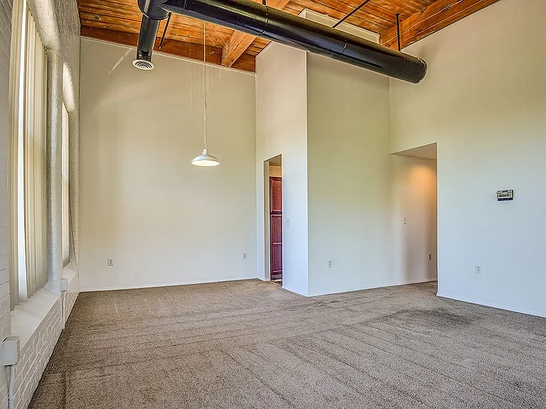 Ribbon Mill Apartments — Photo 27