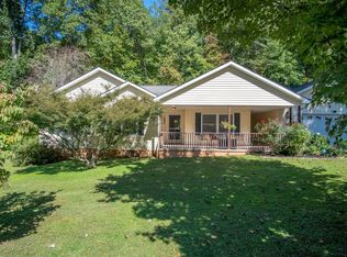 45 Jenkins Branch Ln, Bryson City, NC 28713