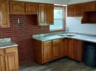 3554 Carlyle Ave, Belleville, IL 62221