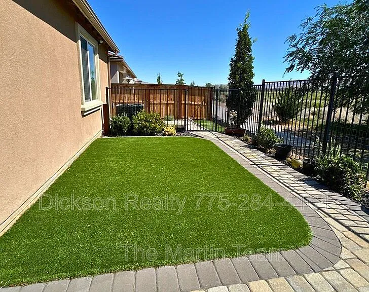 6224 Red Stable Rd — Photo 23