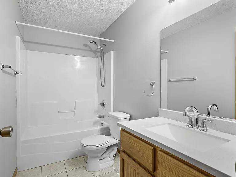Town Center Townhomes — Photo 23