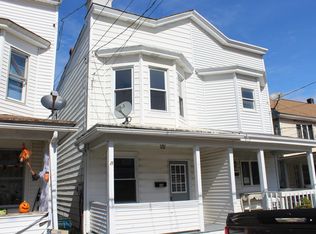 36 W Walter St, Summit Hill, PA 18250