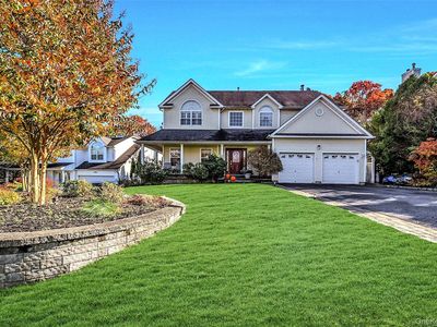 6 Laurel Crescent, Manorville, NY, 11949