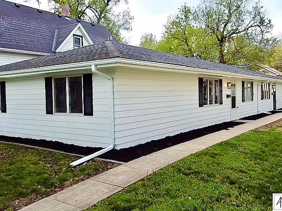 2nd image of 1823 Euclid Ave
