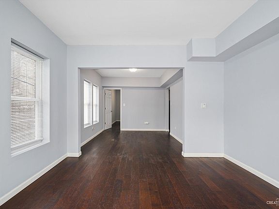 4th image of 155 N Eastern Ave APT 3
