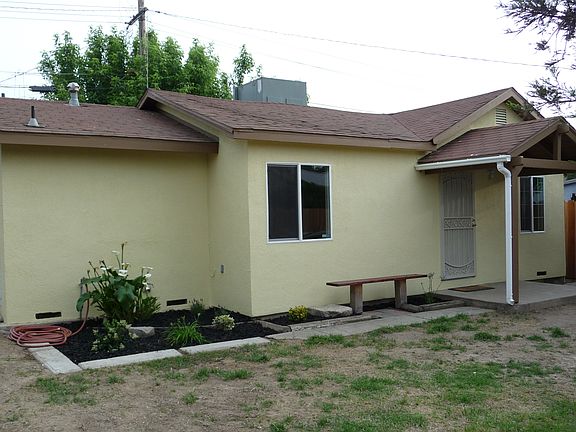 3rd image of 1326 Tenaya Dr