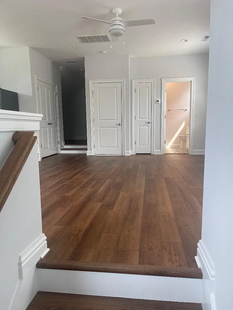1 bed, 800 sqft, $2,100 — Photo 4
