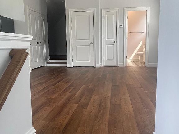 4th image of 401 Virginia Ave