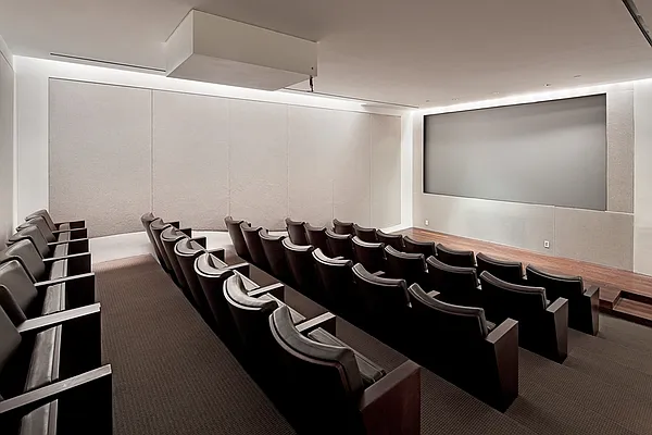 Rented by Compass | media 24