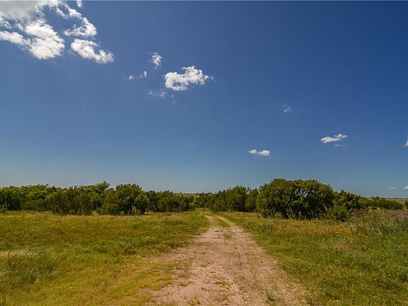 5th image of 1305 County Road 233