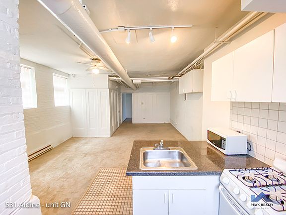 2nd image of 527 W Aldine Ave #535-2S