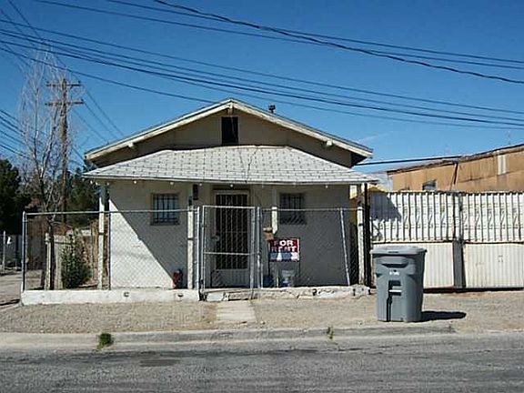 2nd image of 3830 Montana Ave