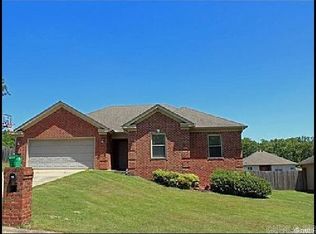 339 Weathering Ln, Austin, AR 72007