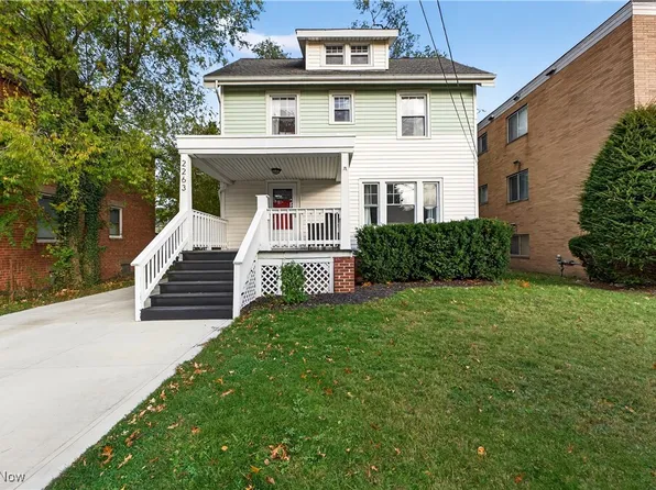 2263 Warren Rd, Lakewood, OH 44107