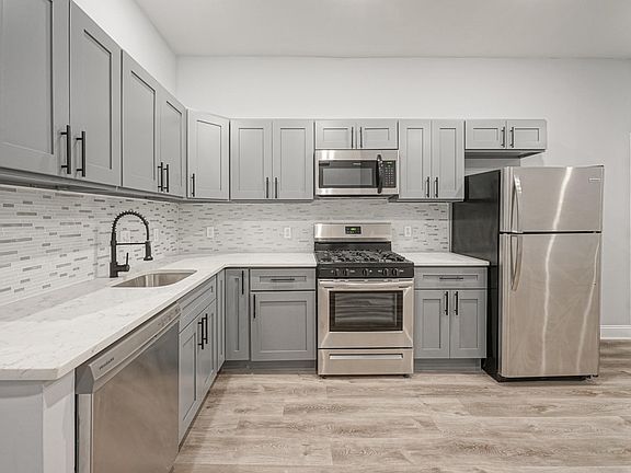 4th image of 1156 S 52nd St #1