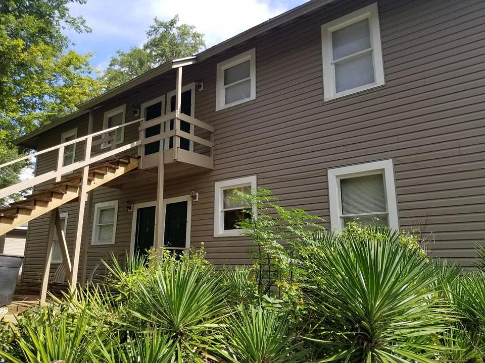 2nd image of 407 S Sycamore St APT 4