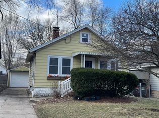 800 W Maywood Ave, Peoria, IL