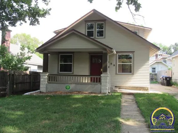 2208 SW Kenilworth Ct, Topeka, KS 66606