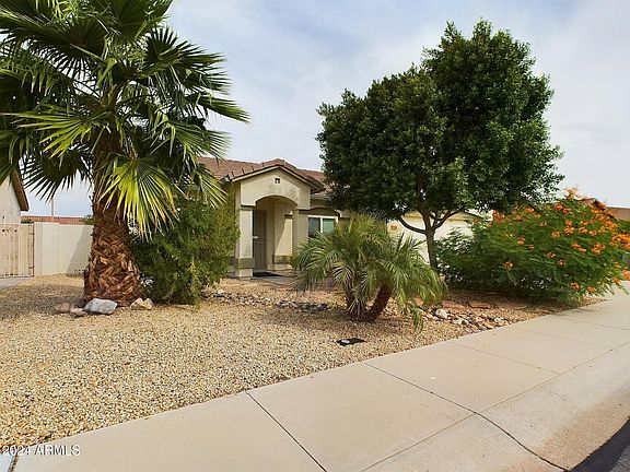 5th image of 17411 N LARKSPUR Lane