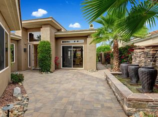 880 Hawk Hill Trl, Palm Desert, CA 92211
