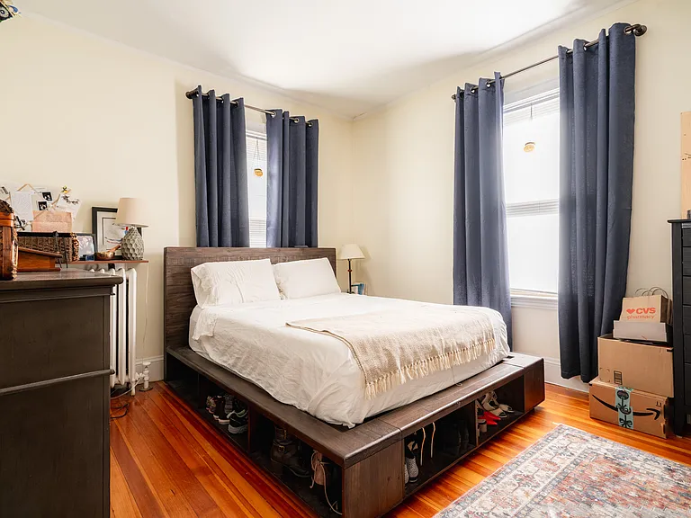 33 Mapleton St #1 — Photo 3