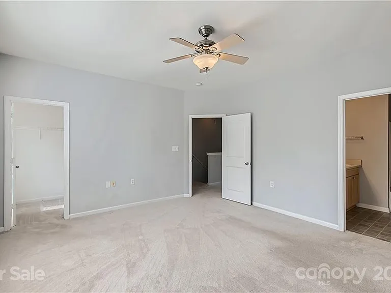 15411 Saint Christopher Ct — Photo 6